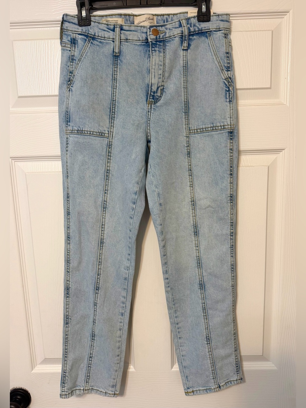 Universal Thread Straight High Rise Stretch Jeans